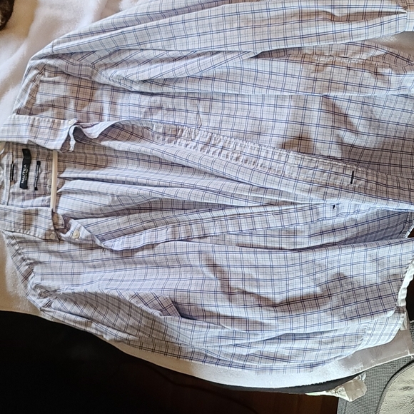 Nautica Button up - Picture 1 of 2